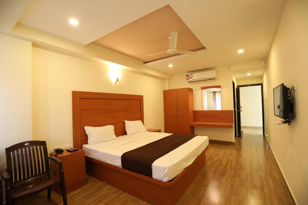 מדוראי Hotel Rydham מראה חיצוני תמונה