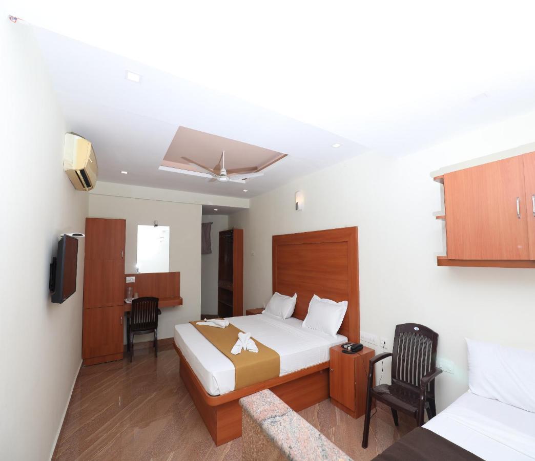 מדוראי Hotel Rydham מראה חיצוני תמונה